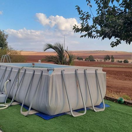 וילה במושב בנוף מושלם כל השנה Apartment Moledet ภายนอก รูปภาพ