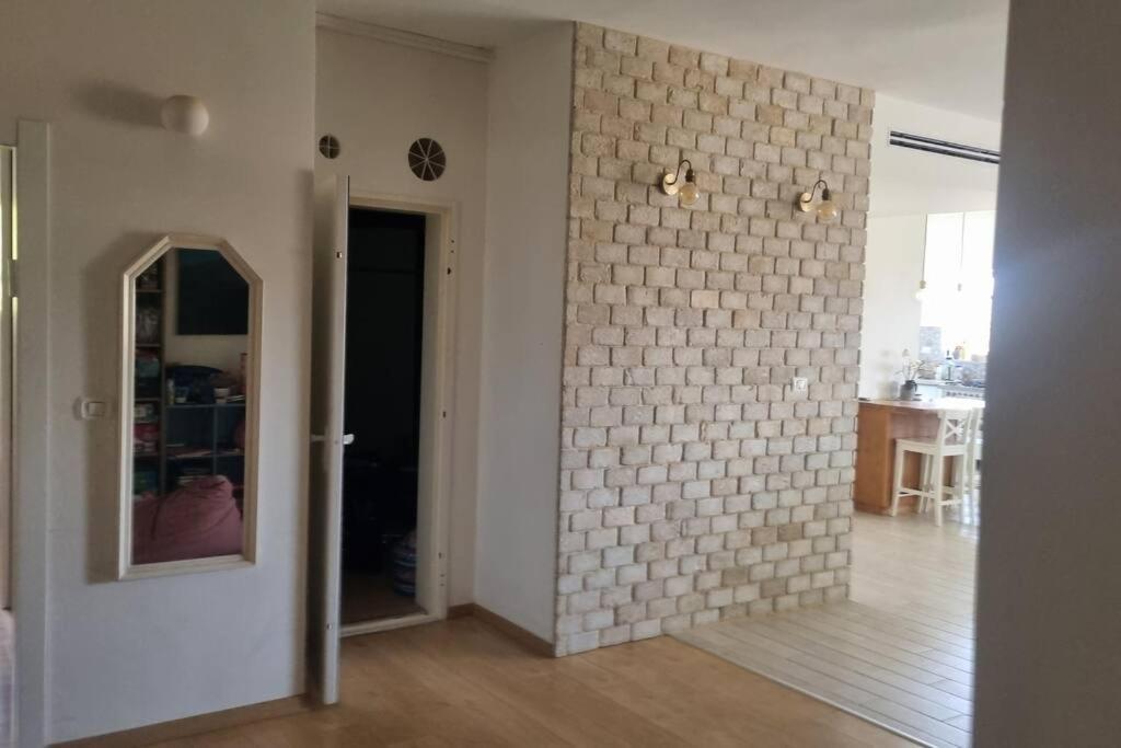 וילה במושב בנוף מושלם כל השנה Apartment Moledet ภายนอก รูปภาพ