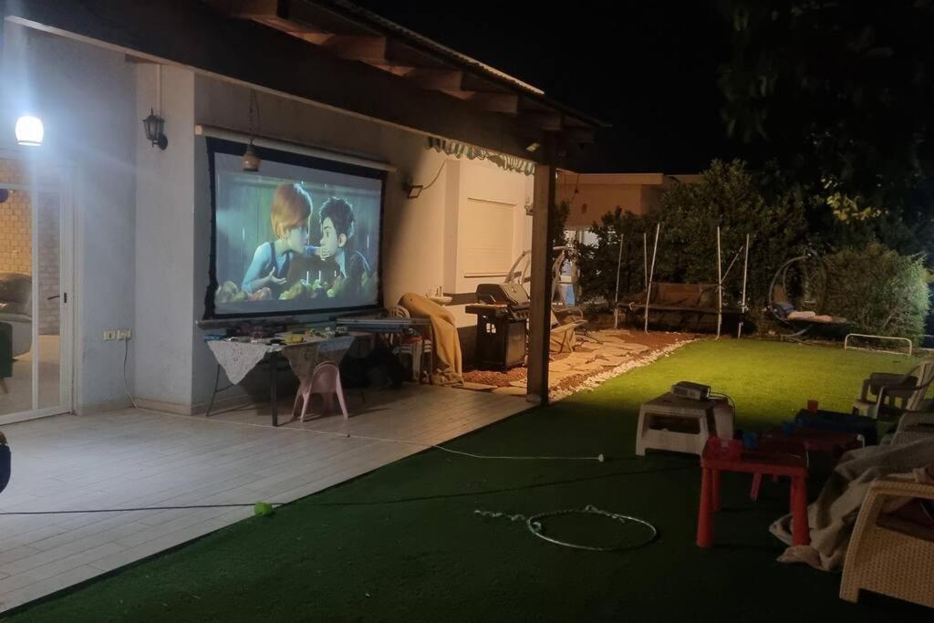 וילה במושב בנוף מושלם כל השנה Apartment Moledet ภายนอก รูปภาพ